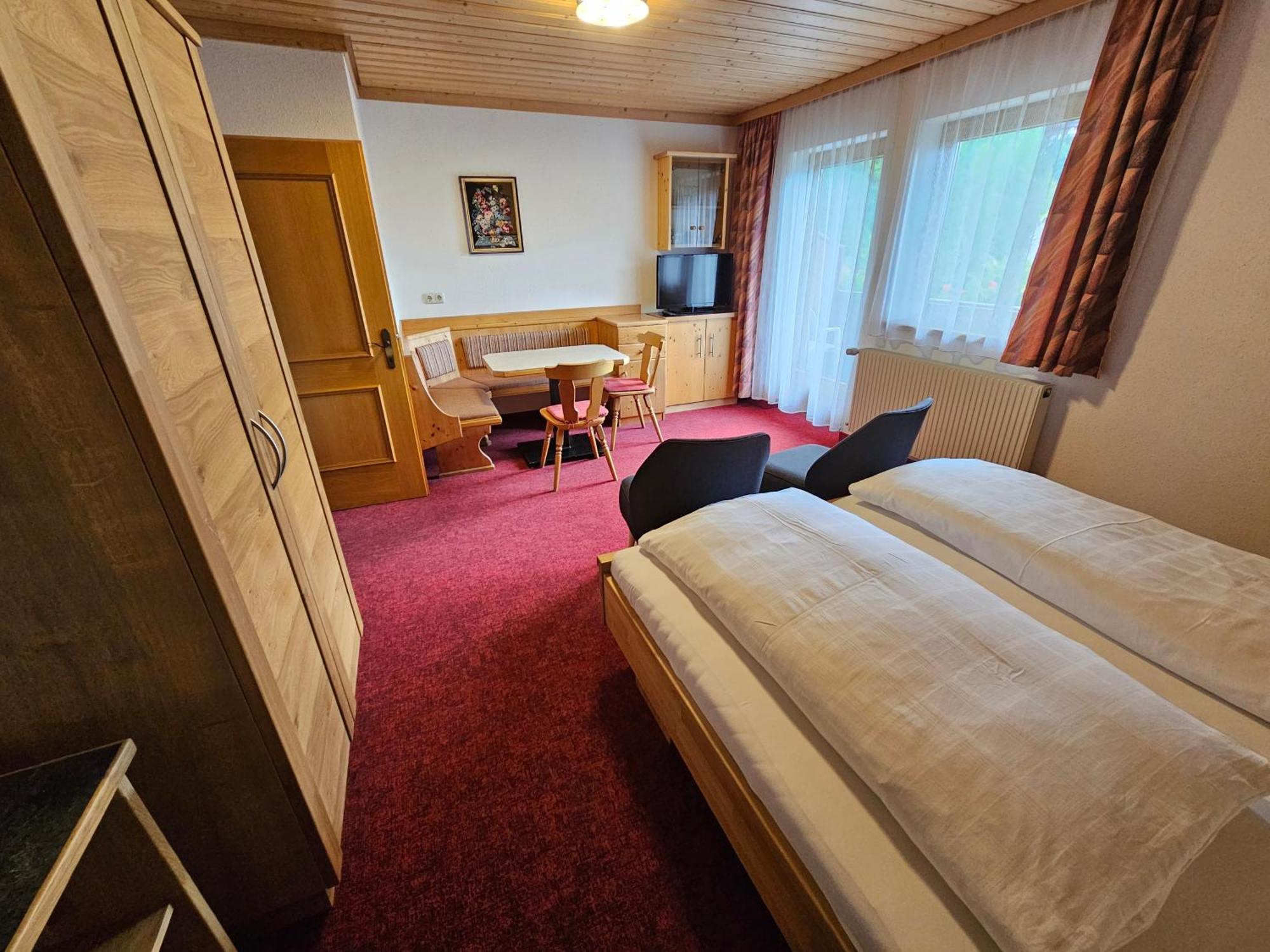 Pension Appartement Ambrosi Хайлигенблут Экстерьер фото